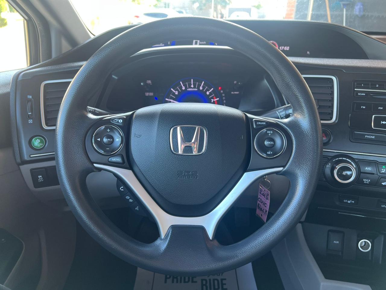 2015 Honda Civic AUTO LOWKM NO ACCIDENT HEATED SEATS BACKUP CAM B-T - Photo #13