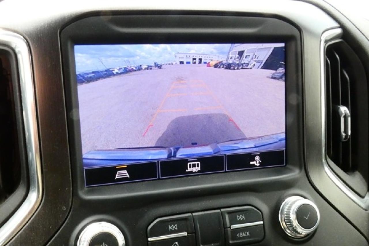 2021 GMC Sierra 1500 AT4 6.2L V8 w/H&C Leather, BUC - Photo #13