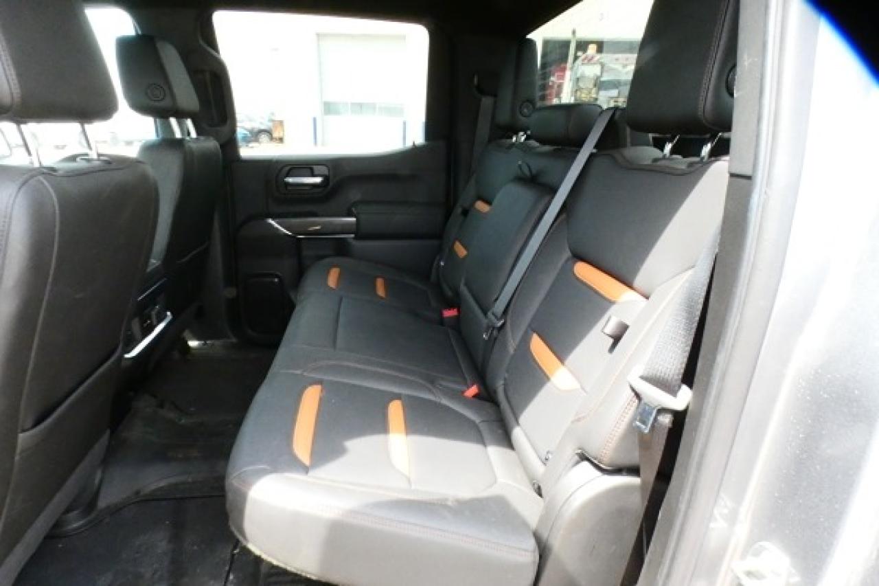 2021 GMC Sierra 1500 AT4 6.2L V8 w/H&C Leather, BUC - Photo #9