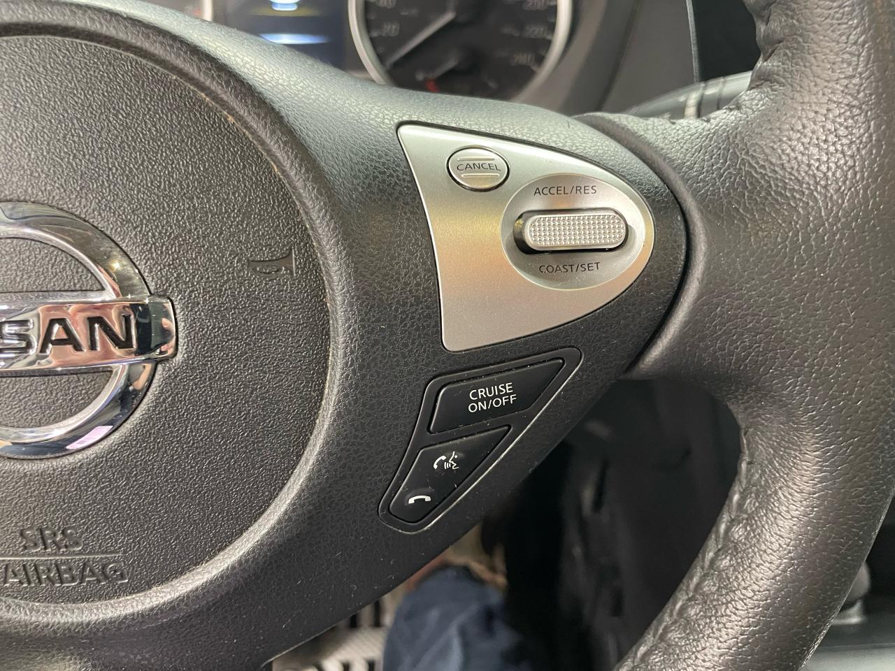 2017 Nissan Sentra SV Photo16