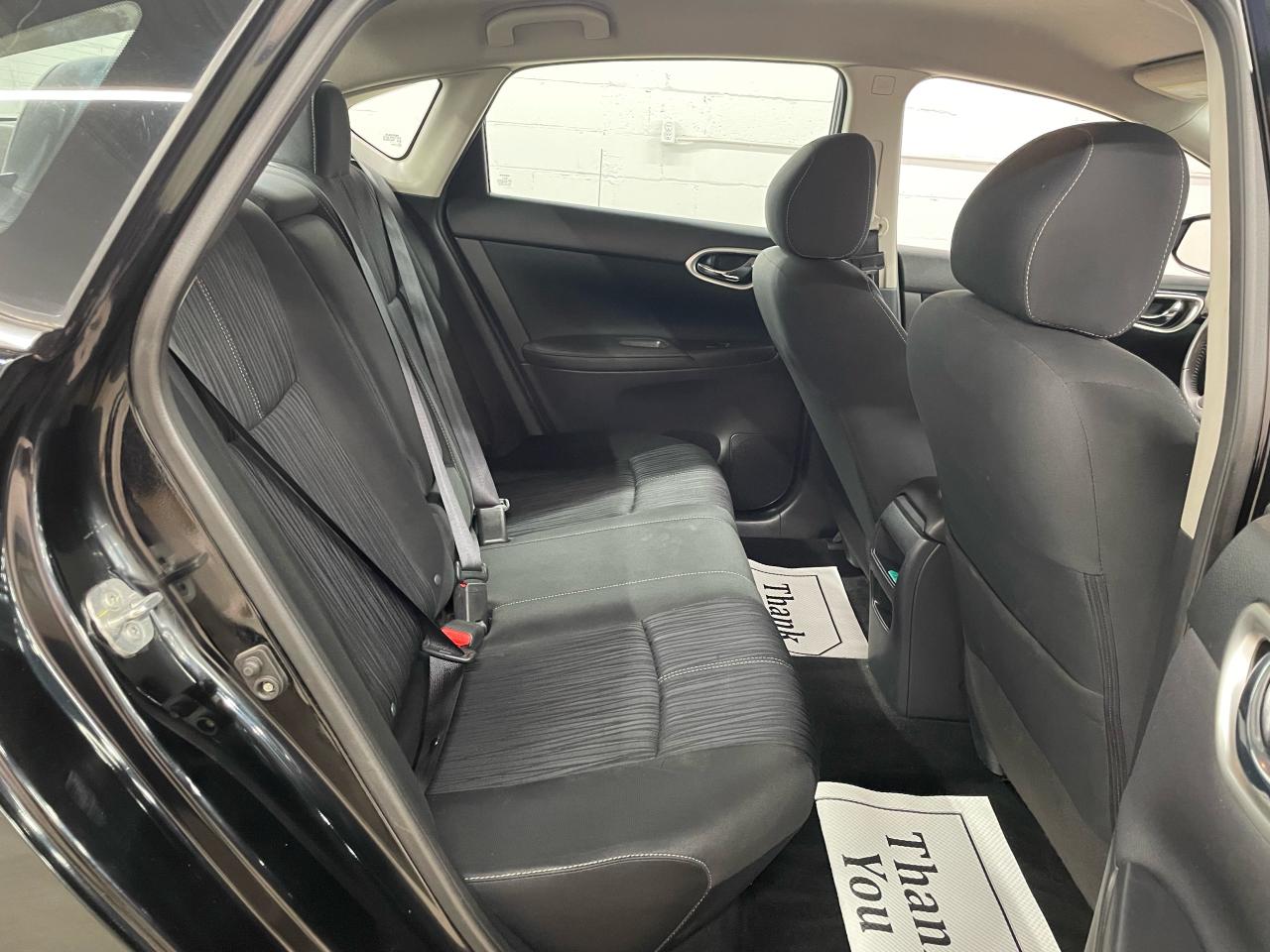 2017 Nissan Sentra SV Photo10