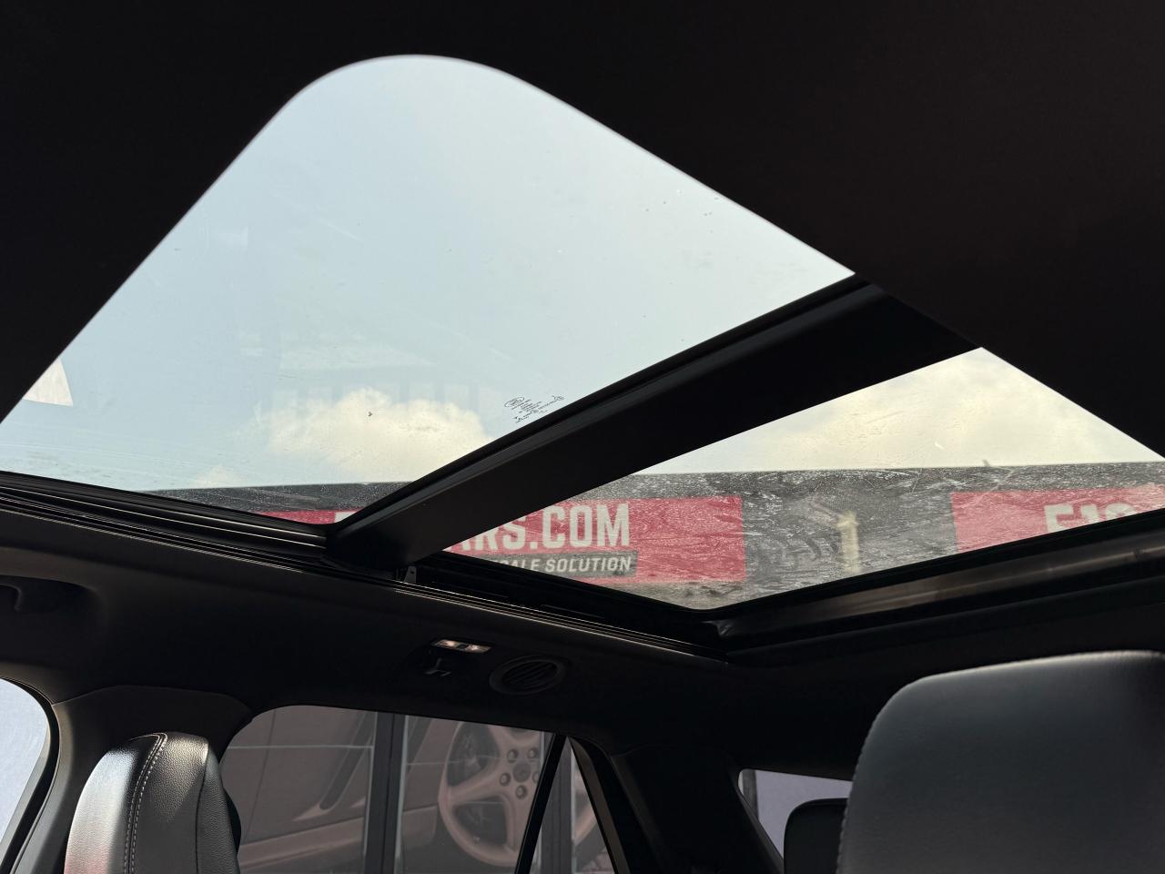 2020 Ford Explorer XLT | Navigation | Backup Camera | Sunroof - Photo #18