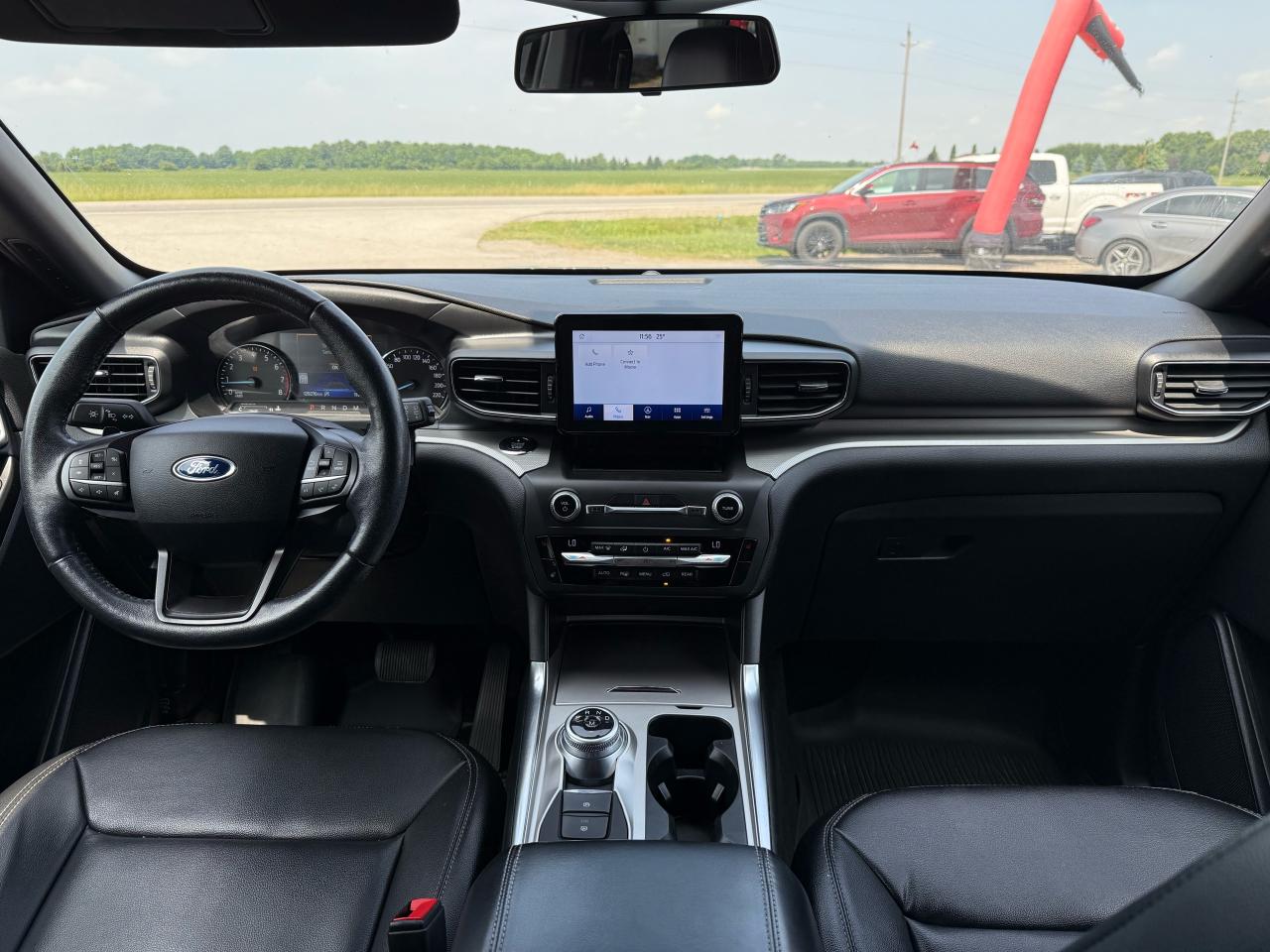 2020 Ford Explorer XLT | Navigation | Backup Camera | Sunroof - Photo #12
