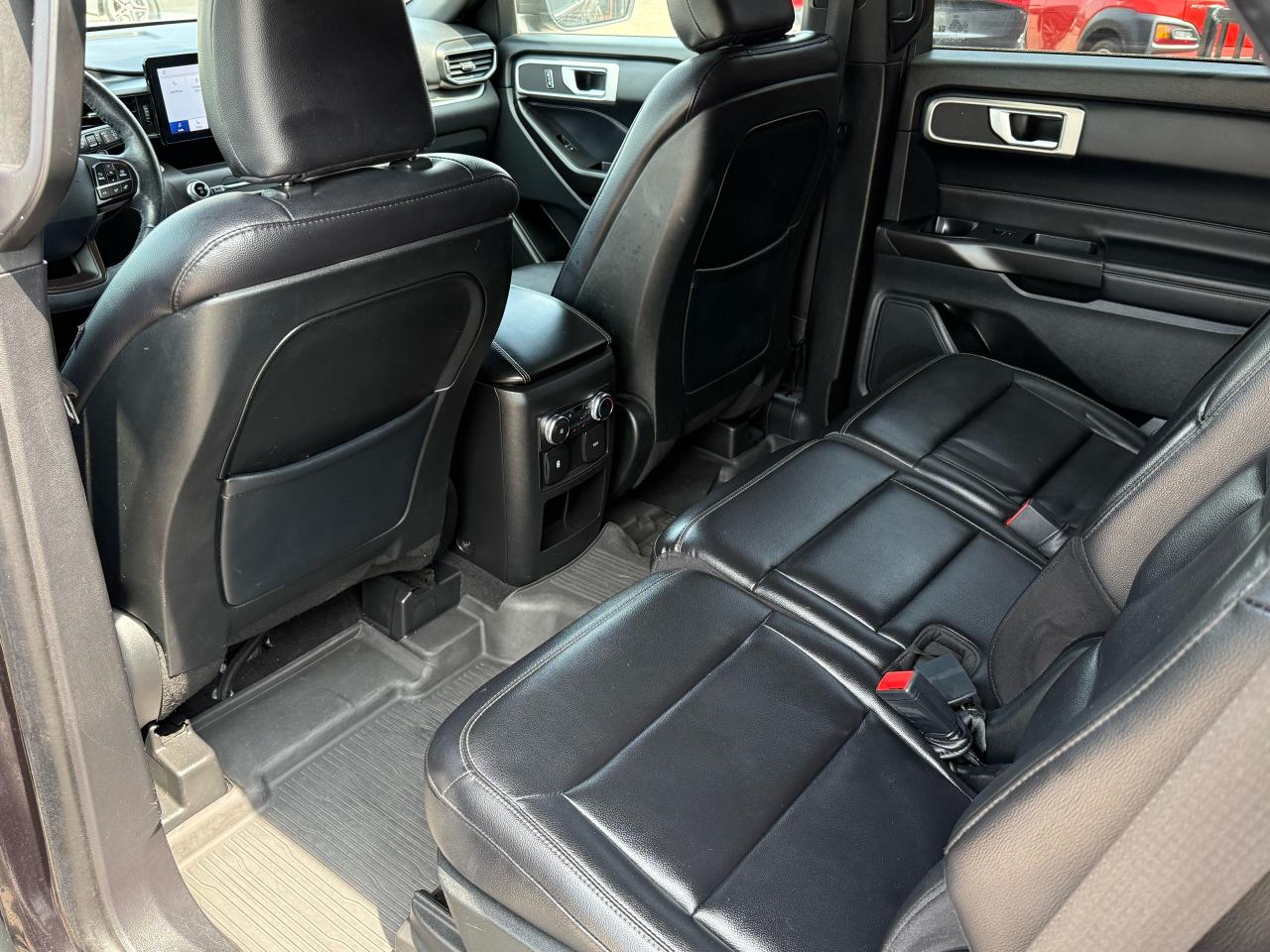 2020 Ford Explorer XLT | Navigation | Backup Camera | Sunroof - Photo #10