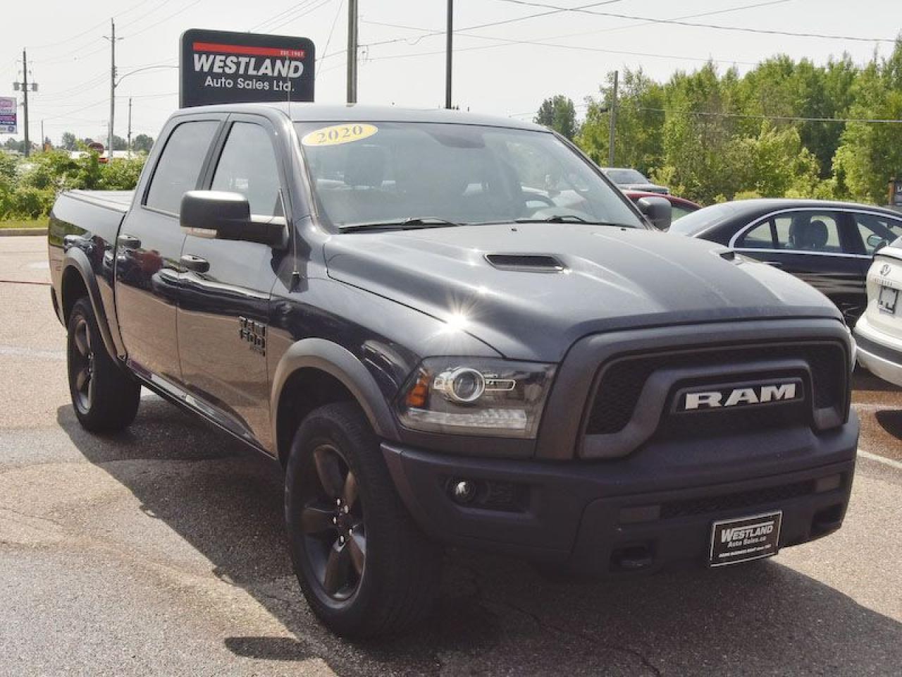 2020 RAM 1500 Classic WARLOCK 4X4 CREW CAB 5'7" BOX - Photo #2