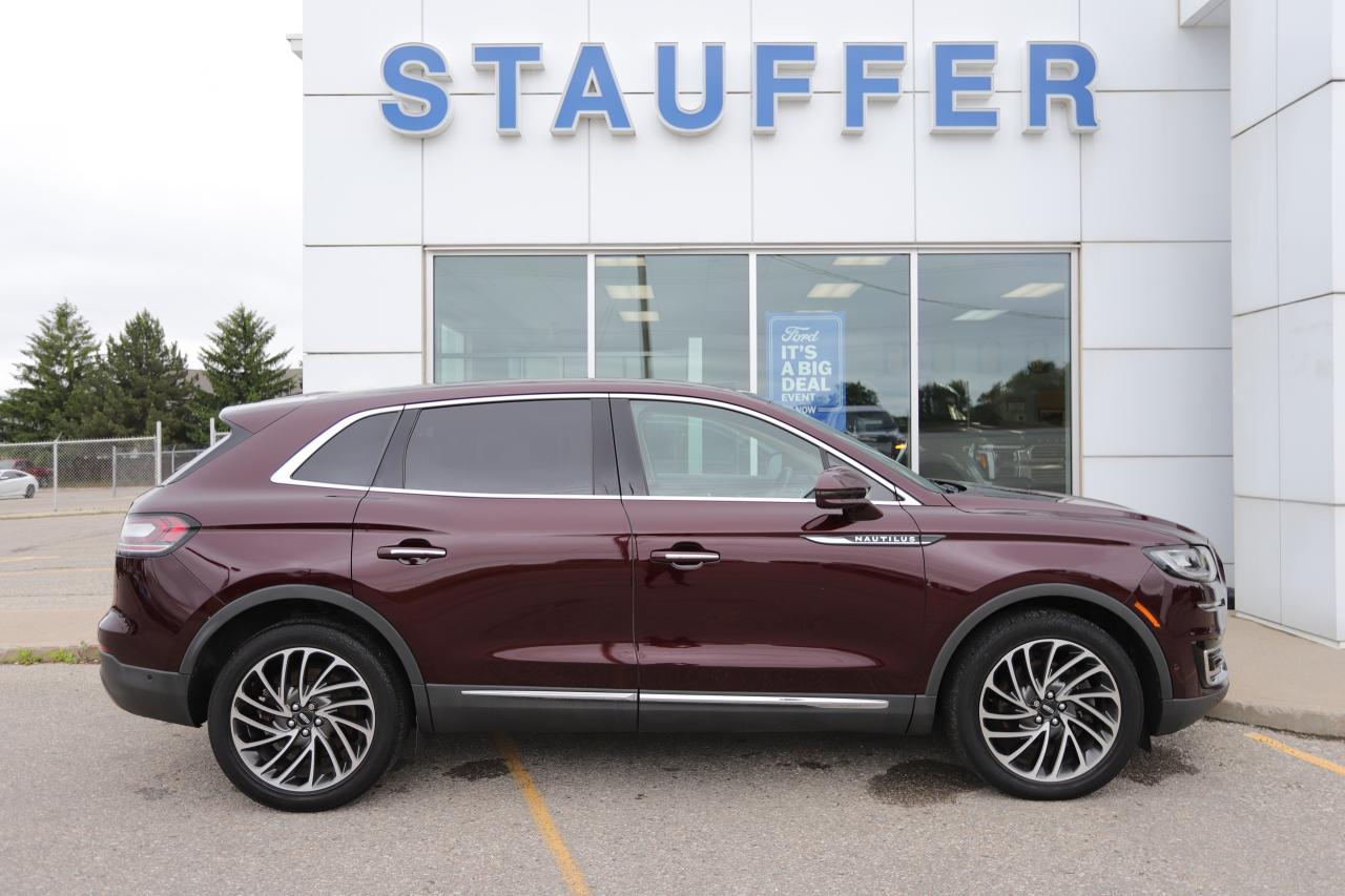 2020 Lincoln Nautilus Reserve AWD Photo2
