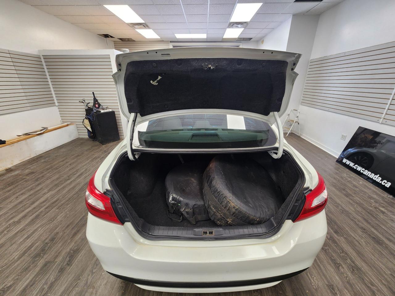 2017 Nissan Altima 2.5 SL - Photo #8