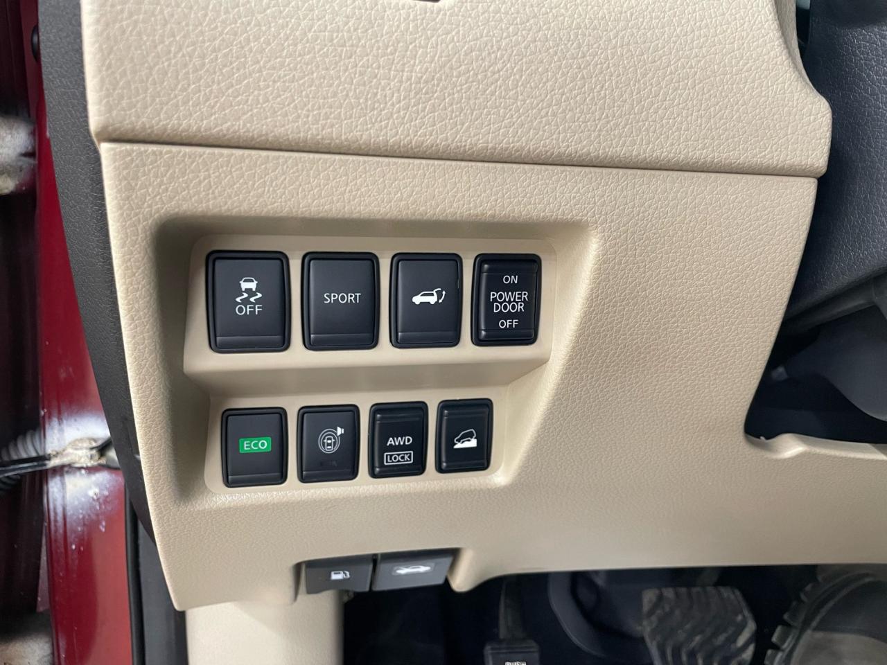 12652896