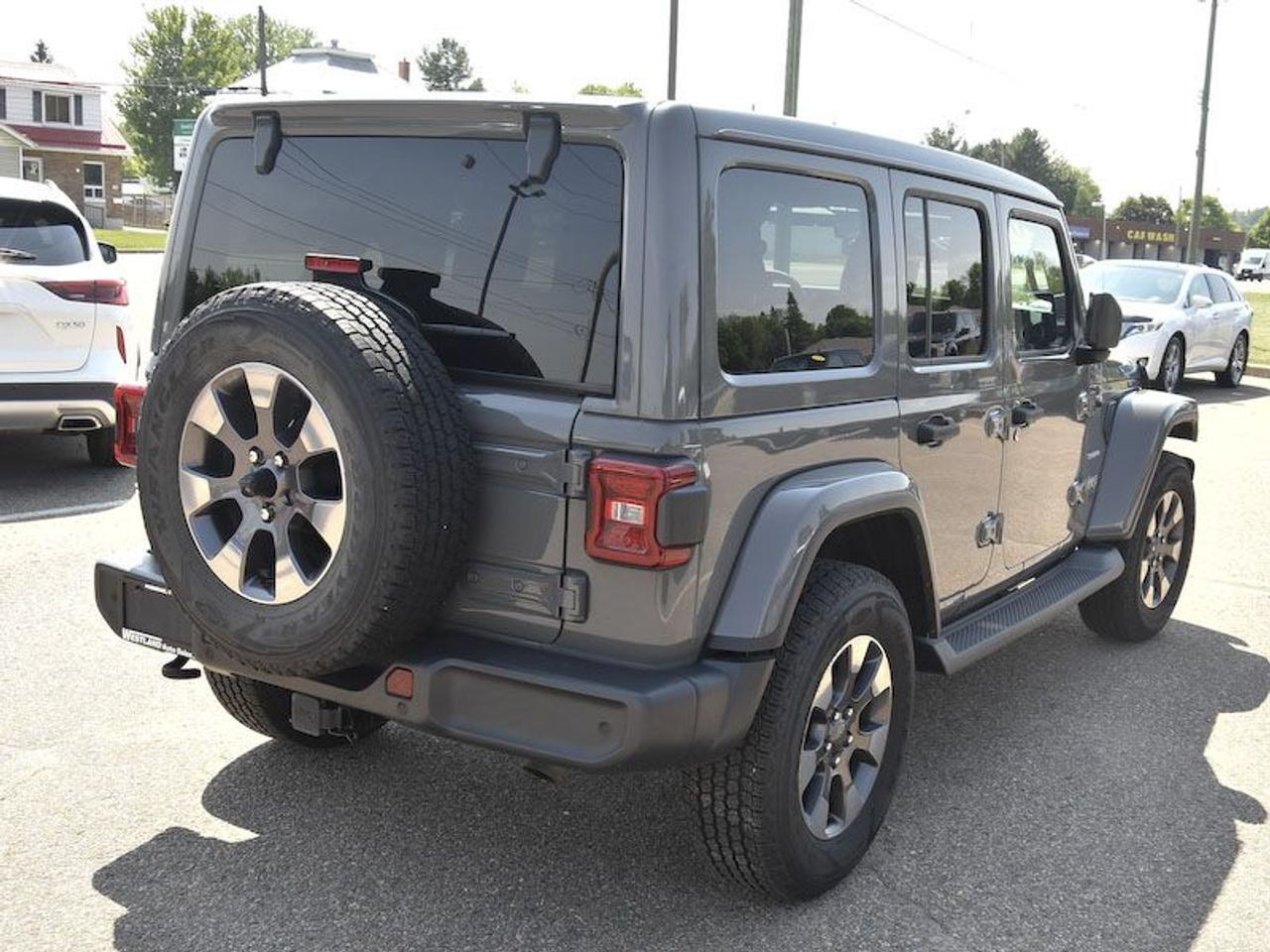 2018 Jeep Wrangler Sahara 4x4 UNLIMITED Photo
