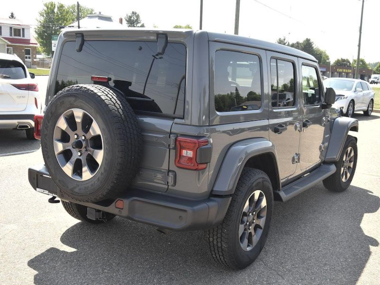 2018 Jeep Wrangler Sahara 4x4 UNLIMITED Photo2