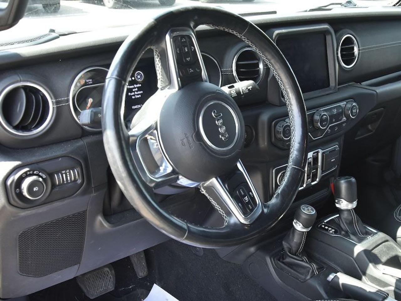 2018 Jeep Wrangler Sahara 4x4 UNLIMITED Photo