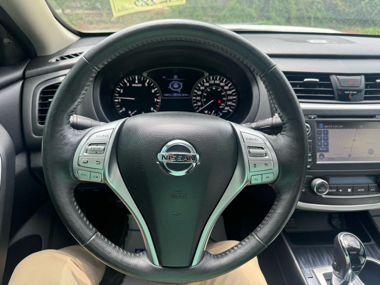 2016 Nissan Altima 2.5 SL Tech - Photo #7
