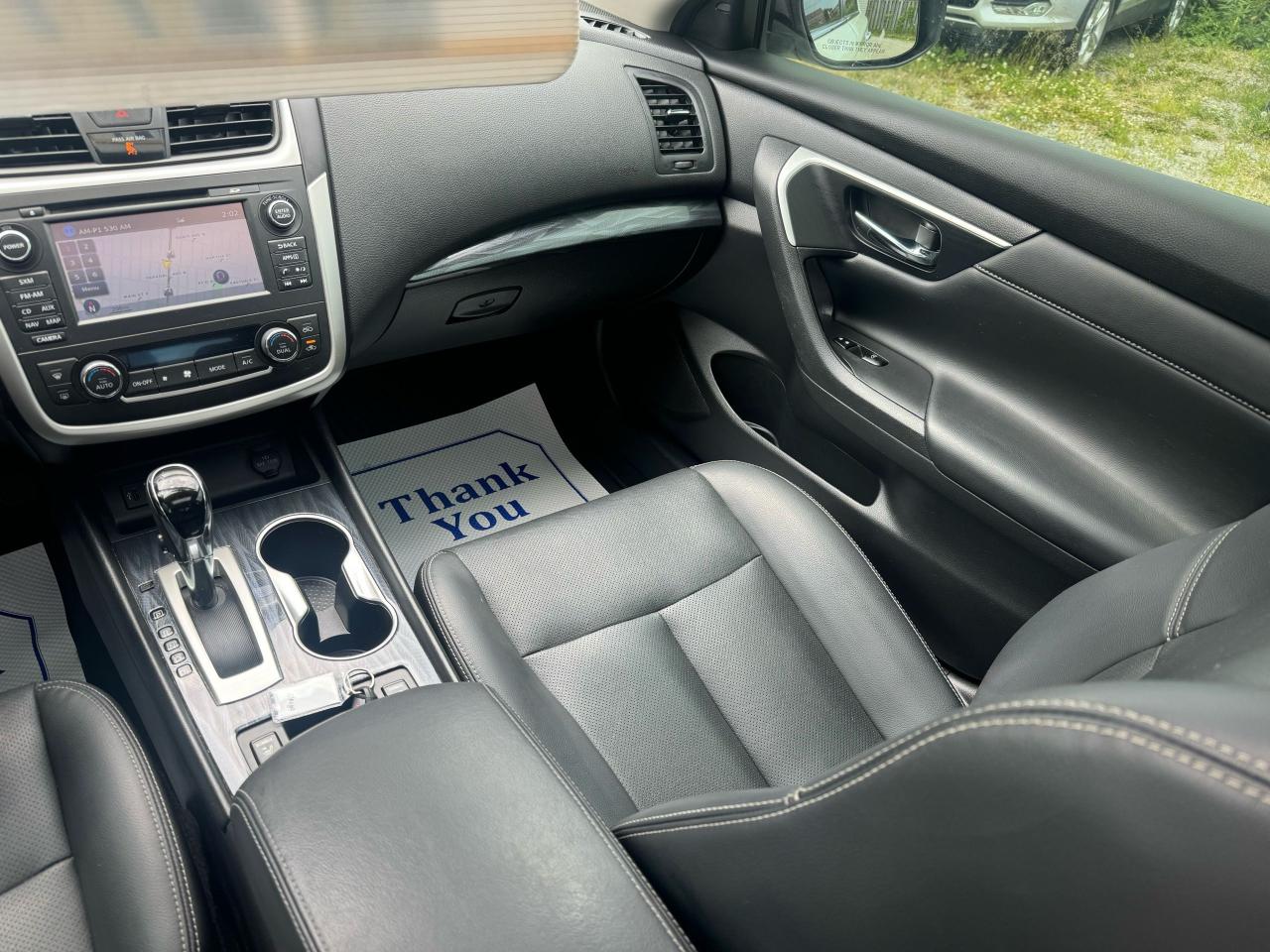 2016 Nissan Altima 2.5 SL Tech - Photo #11