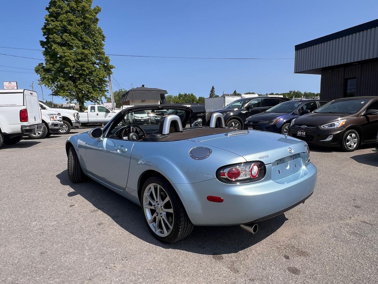 2008 Mazda Miata MX-5 2dr Conv Auto Special Edition Photo2