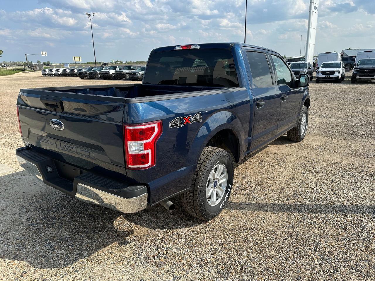 2019 Ford F-150 XLT Photo3