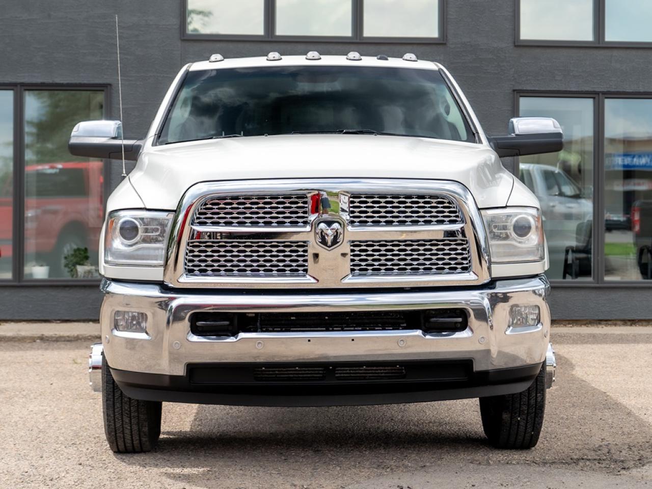 2016 RAM 3500 Laramie Diesel Dually Photo2
