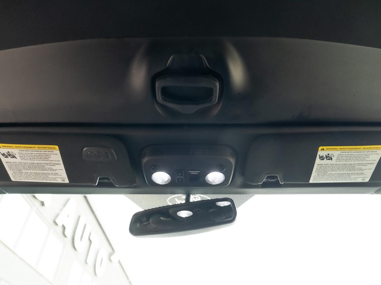 2015 Ford Mustang EcoBoost Premium Convertible Photo9