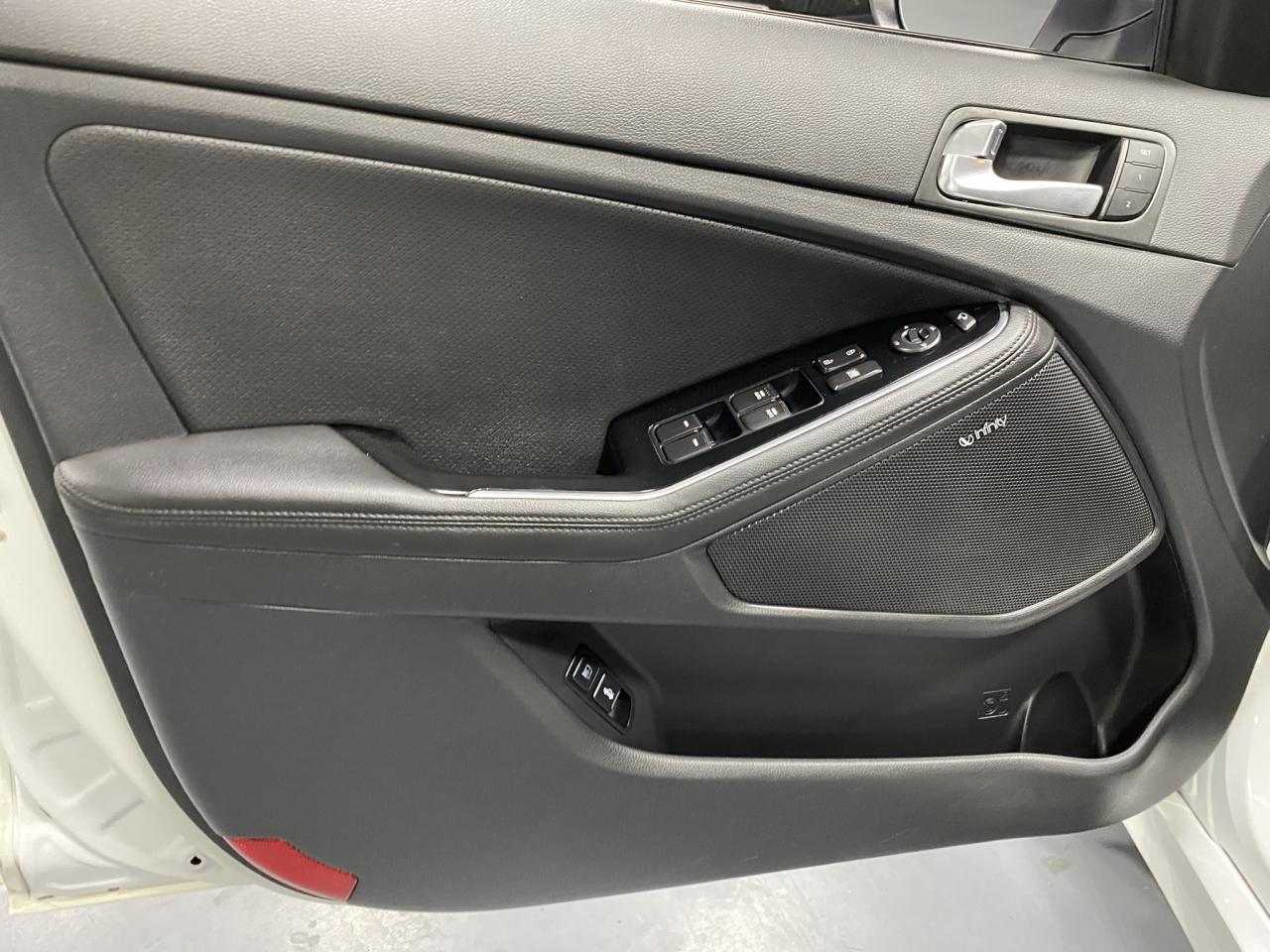 2015 Kia Optima SX - Photo #11