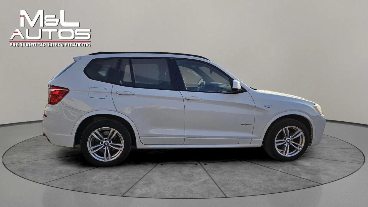 2016 BMW X3 AWD 4DR XDRIVE28i - Photo #4