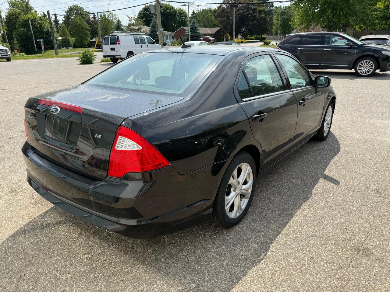 2012 Ford Fusion SE Photo