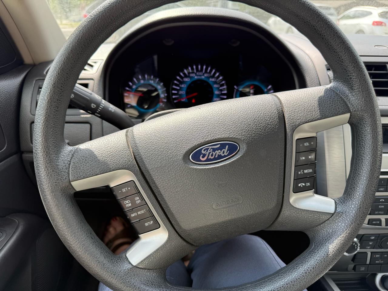 2012 Ford Fusion SE Photo