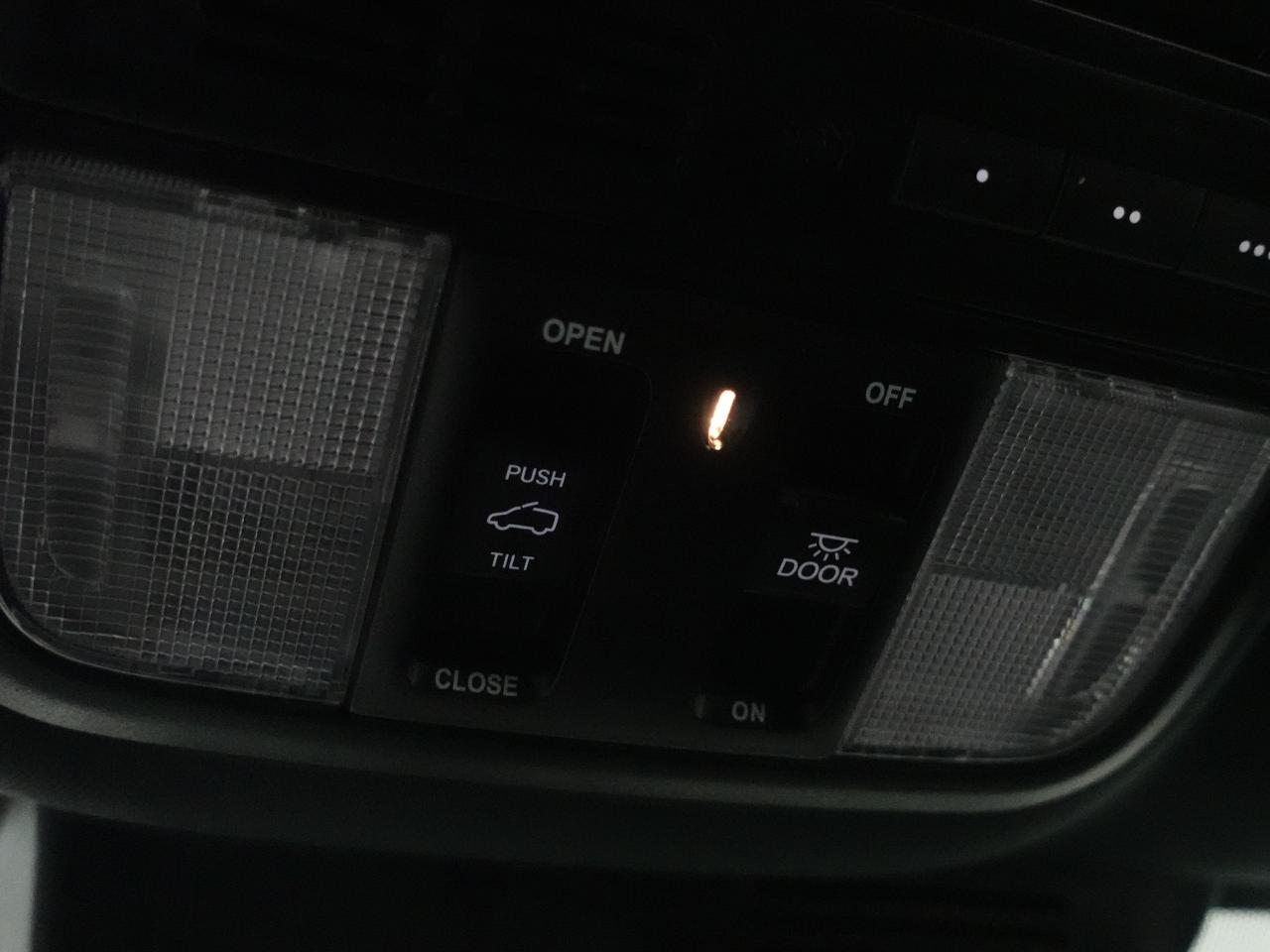 2022 Honda CR-V SPORT | AWD | Leather | Sunroof | ACC | CarPlay Photo