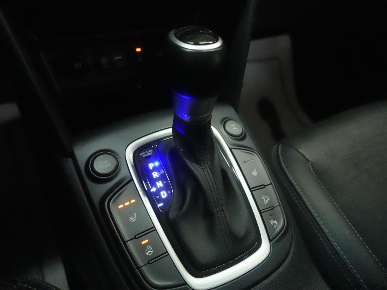 2021 Hyundai KONA ULTIMATE | AWD | Nav | Leather | Sunroof | CarPlay