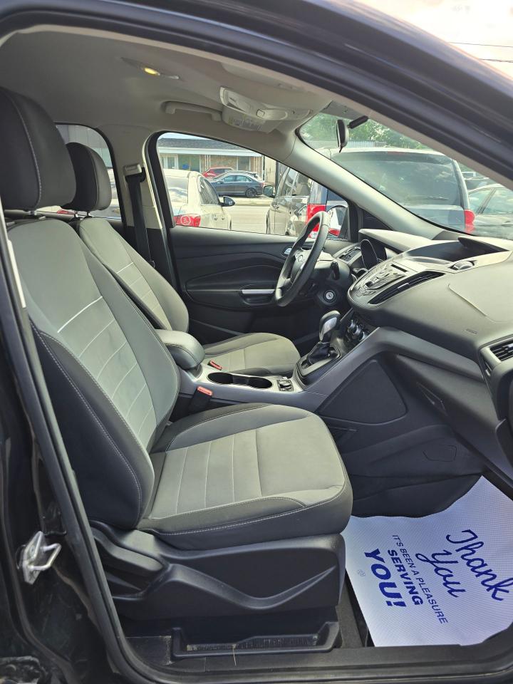 2014 Ford Escape SE - Photo #5