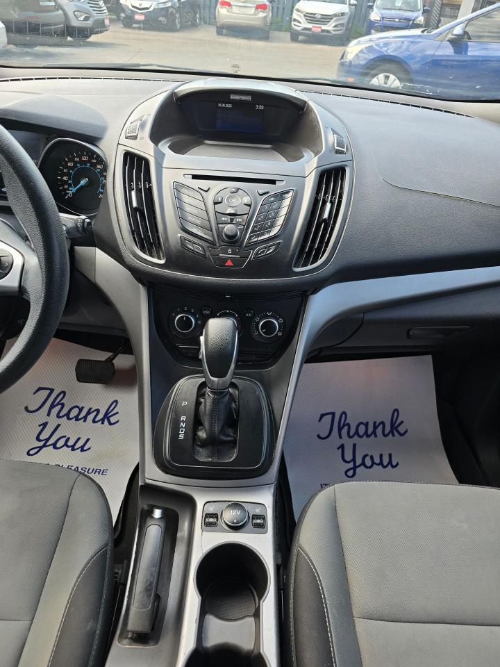 2014 Ford Escape SE - Photo #12