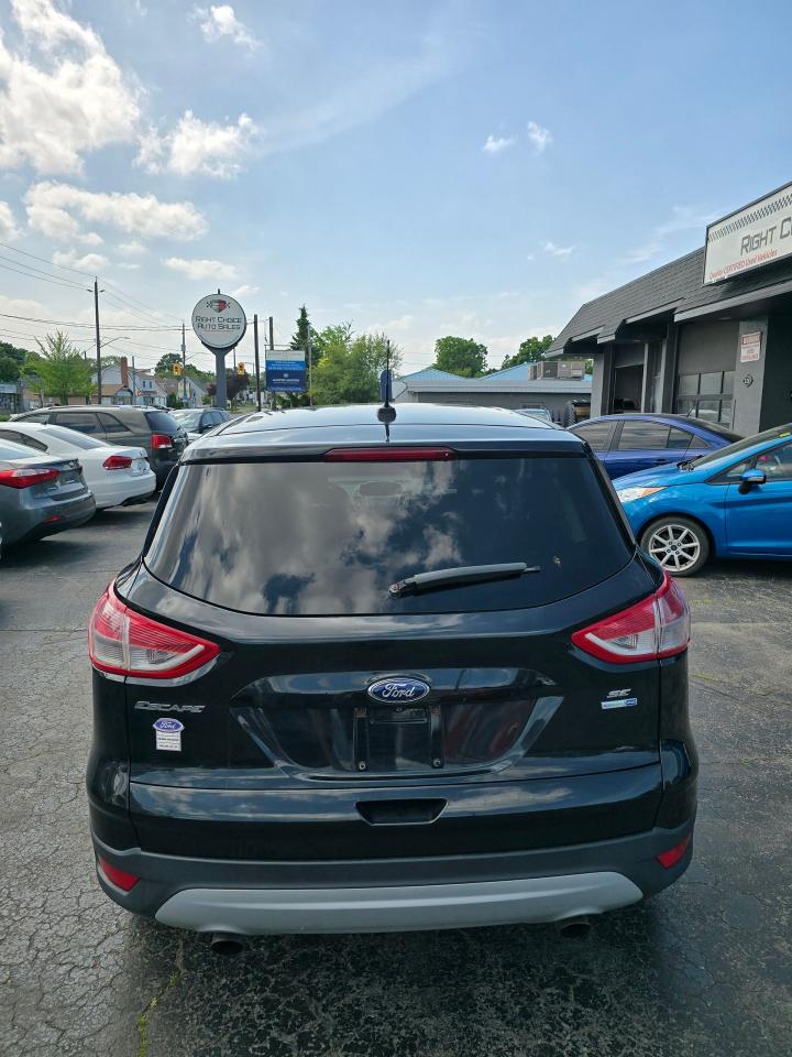 2014 Ford Escape SE - Photo #13