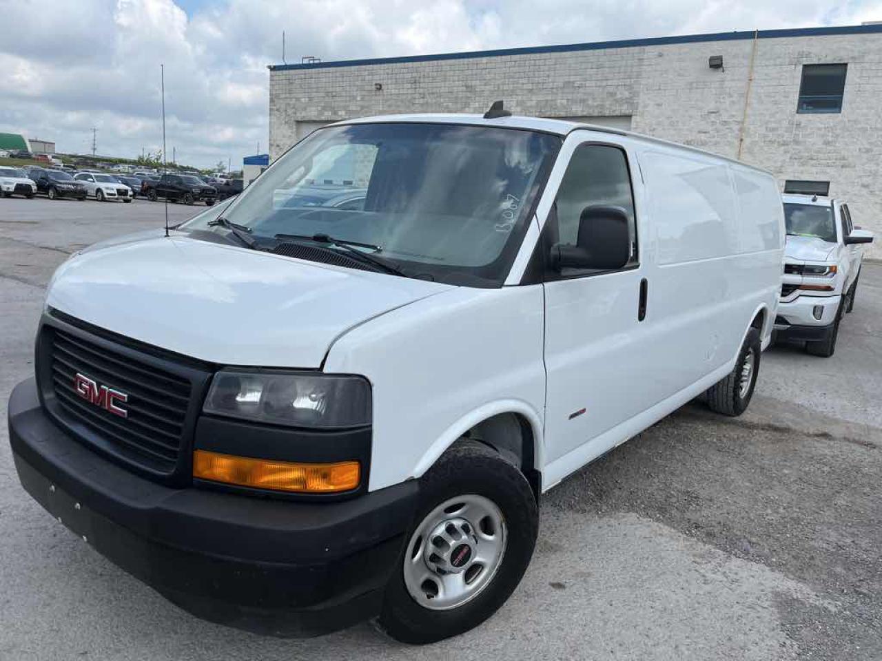 Used 2021 GMC Savana G3500 for sale in Innisfil, ON