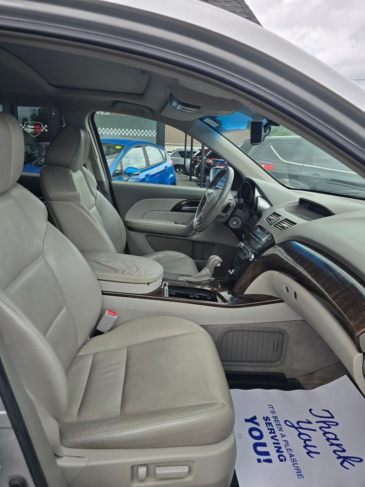 2011 Acura MDX  - Photo #10