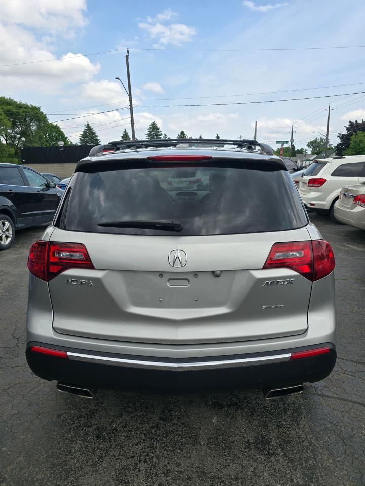 2011 Acura MDX  - Photo #11