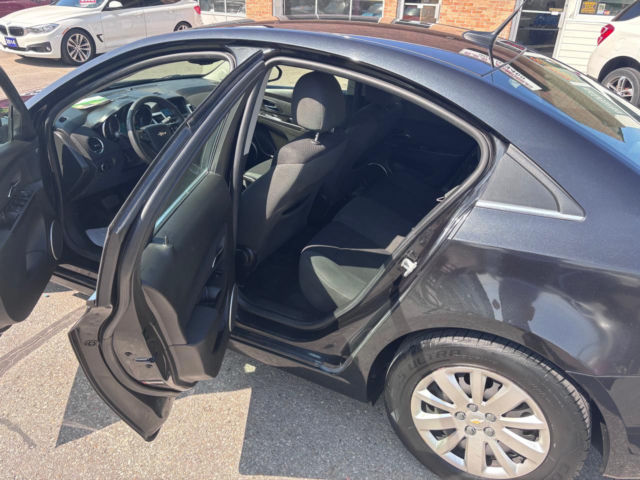 2011 Chevrolet Cruze COLD AC REMOTE START GREAT DEAL! - Photo #11