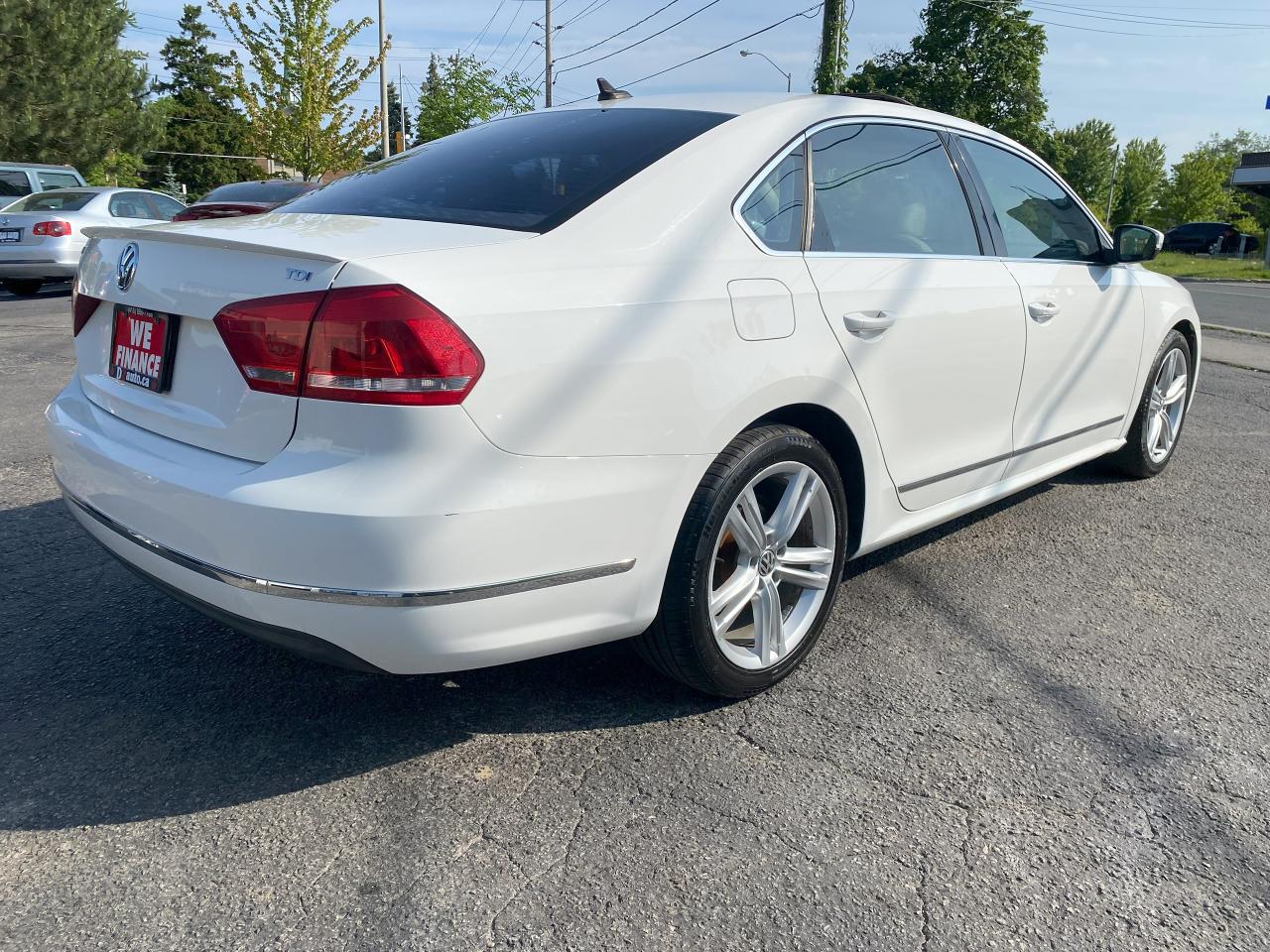 2013 Volkswagen Passat Diesel/Highline/Automatic DSG/Leather/Roof/Navi - Photo #6