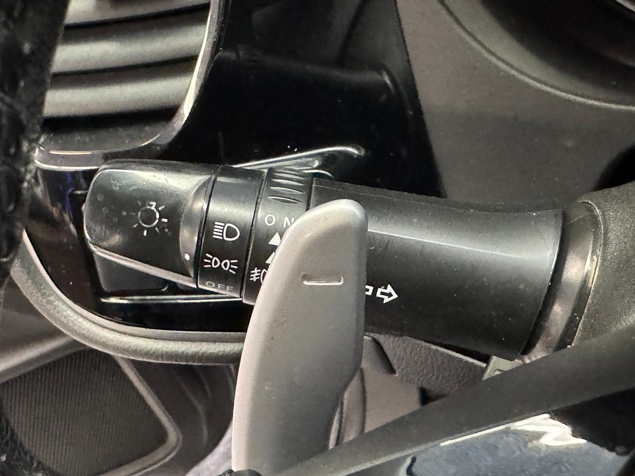 2016 Mitsubishi Outlander EX AWD V6 7 Passenger+sunroof+New Brakes+Tires Photo