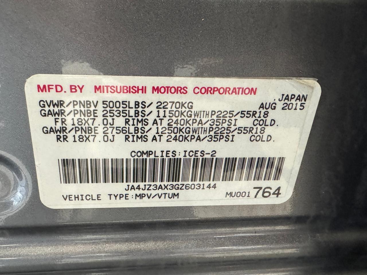 2016 Mitsubishi Outlander EX AWD V6 7 Passenger+sunroof+New Brakes+Tires Photo