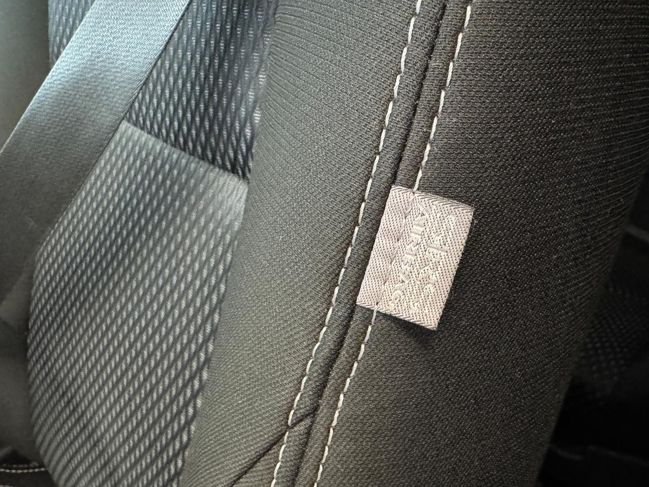 2016 Mitsubishi Outlander EX AWD V6 7 Passenger+sunroof+New Brakes+Tires Photo