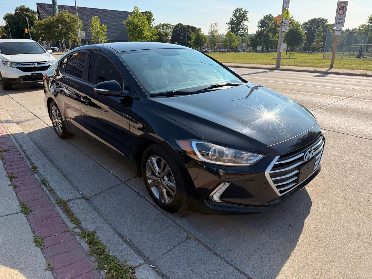 2018 Hyundai Elantra GL - Photo #5