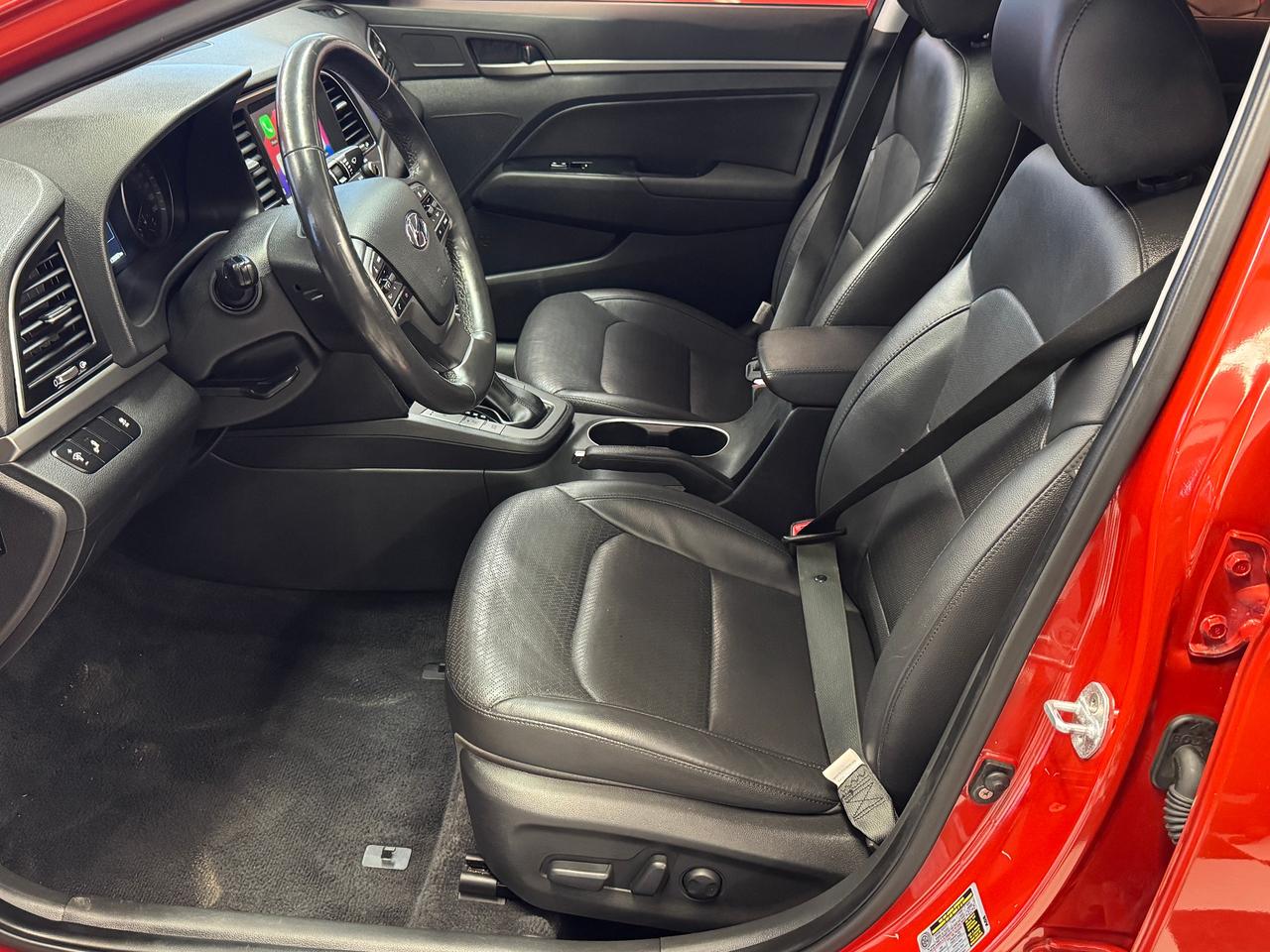 2017 Hyundai Elantra LIMITED+sunroof+GPS+ApplePlay+Heated Steering Photo