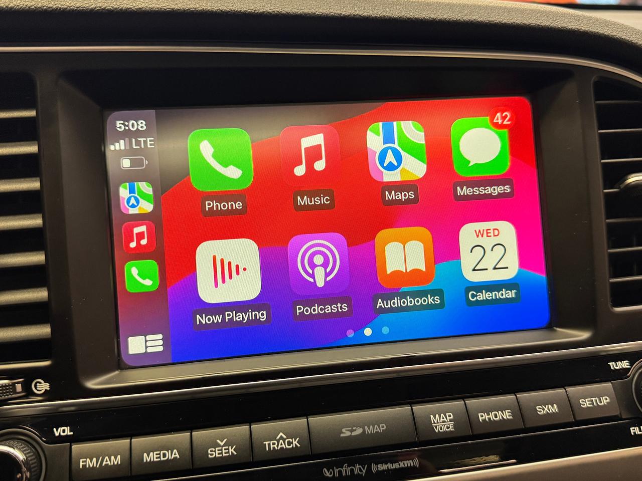 2017 Hyundai Elantra LIMITED+sunroof+GPS+ApplePlay+Heated Steering Photo