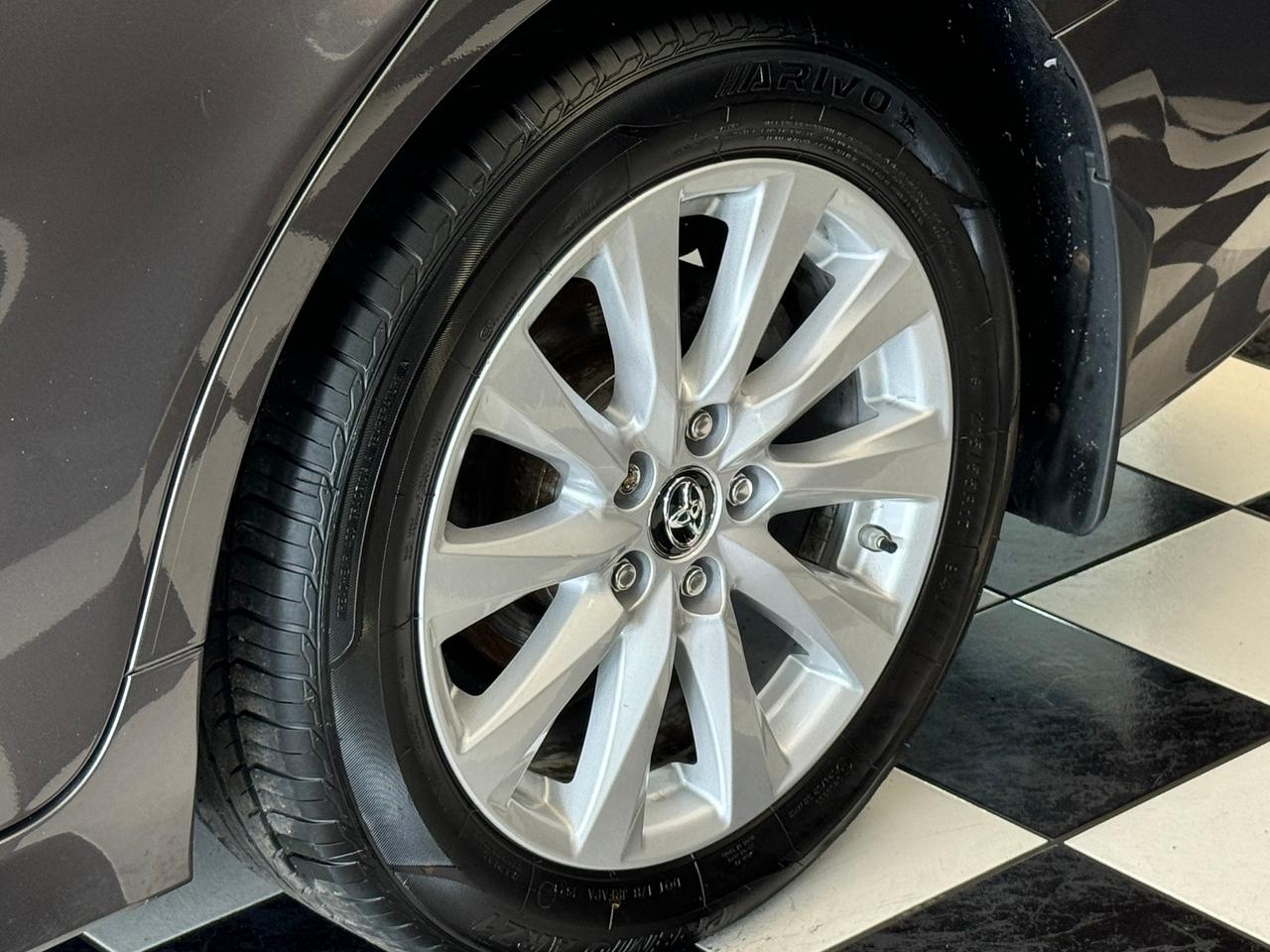 2019 Toyota Camry LE+Adaptive Cruise+Lane Keep Assis+Camera Photo