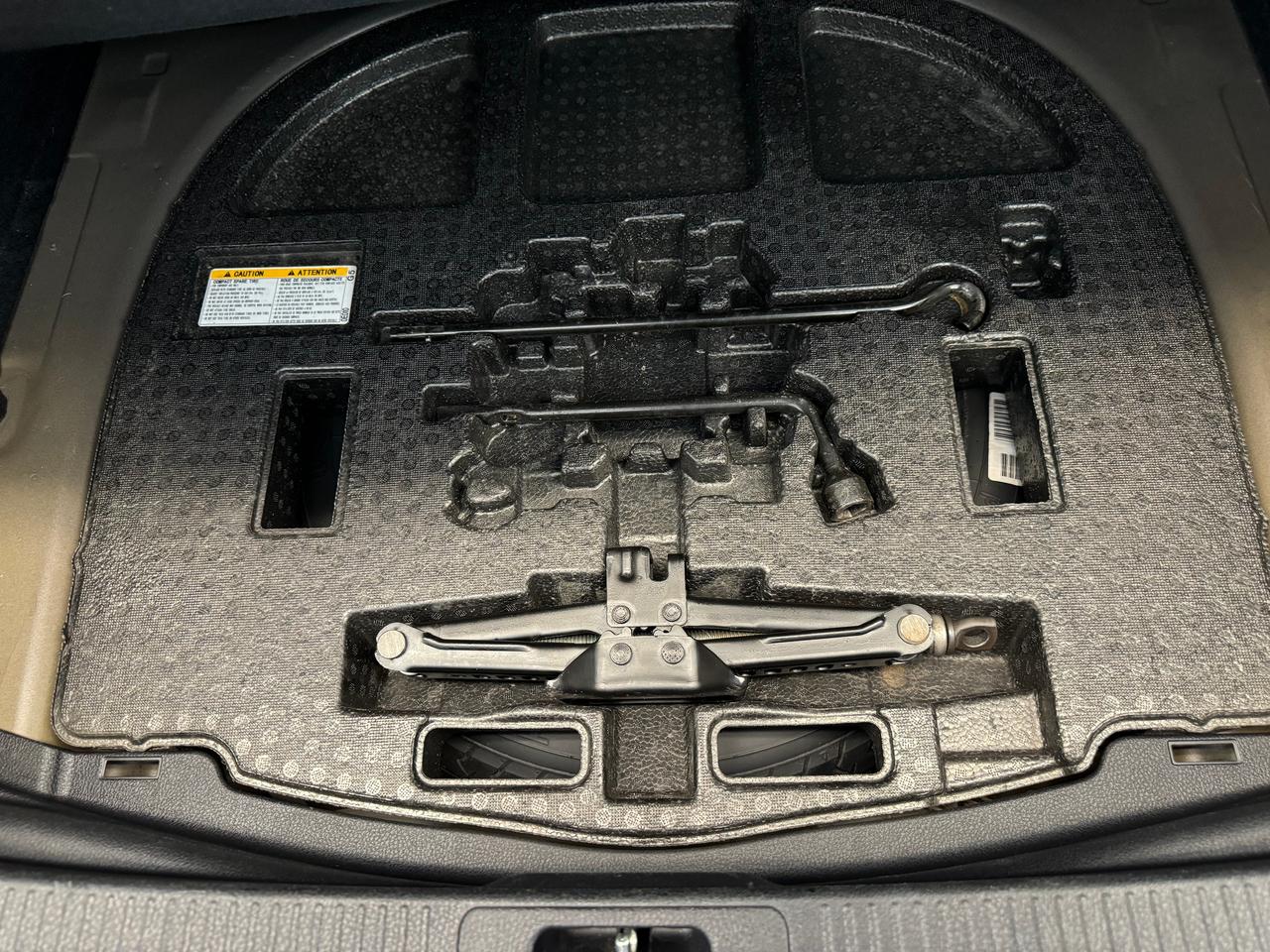 2019 Toyota Camry LE+Adaptive Cruise+Lane Keep Assis+Camera Photo