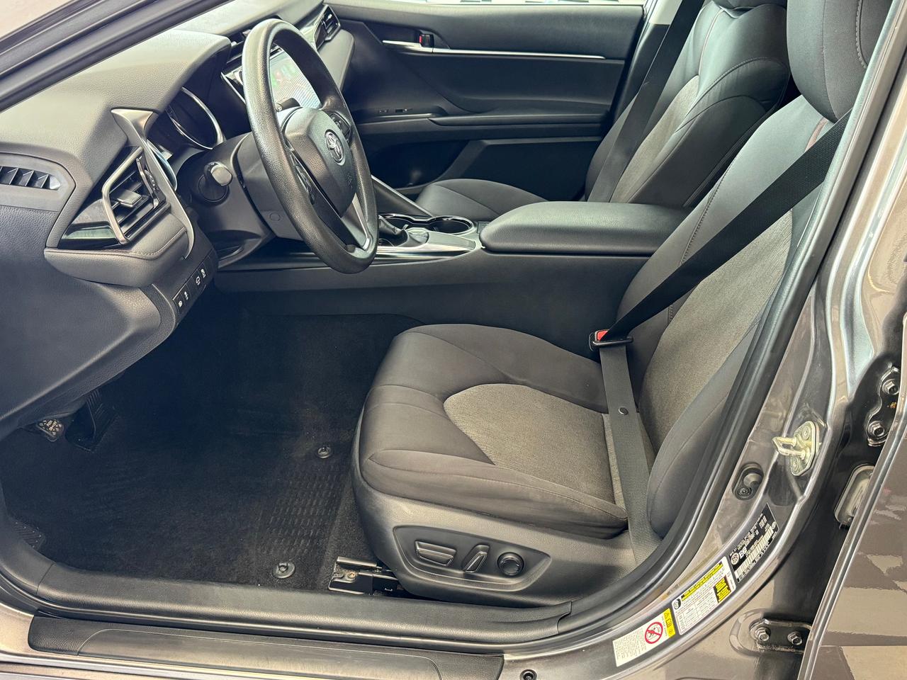 2019 Toyota Camry LE+Adaptive Cruise+Lane Keep Assis+Camera Photo