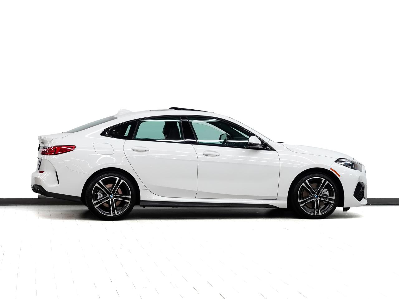 2020 BMW 2-Series 228i | xDrive | Nav | Leather | Panoroof | CarPlay Photo2