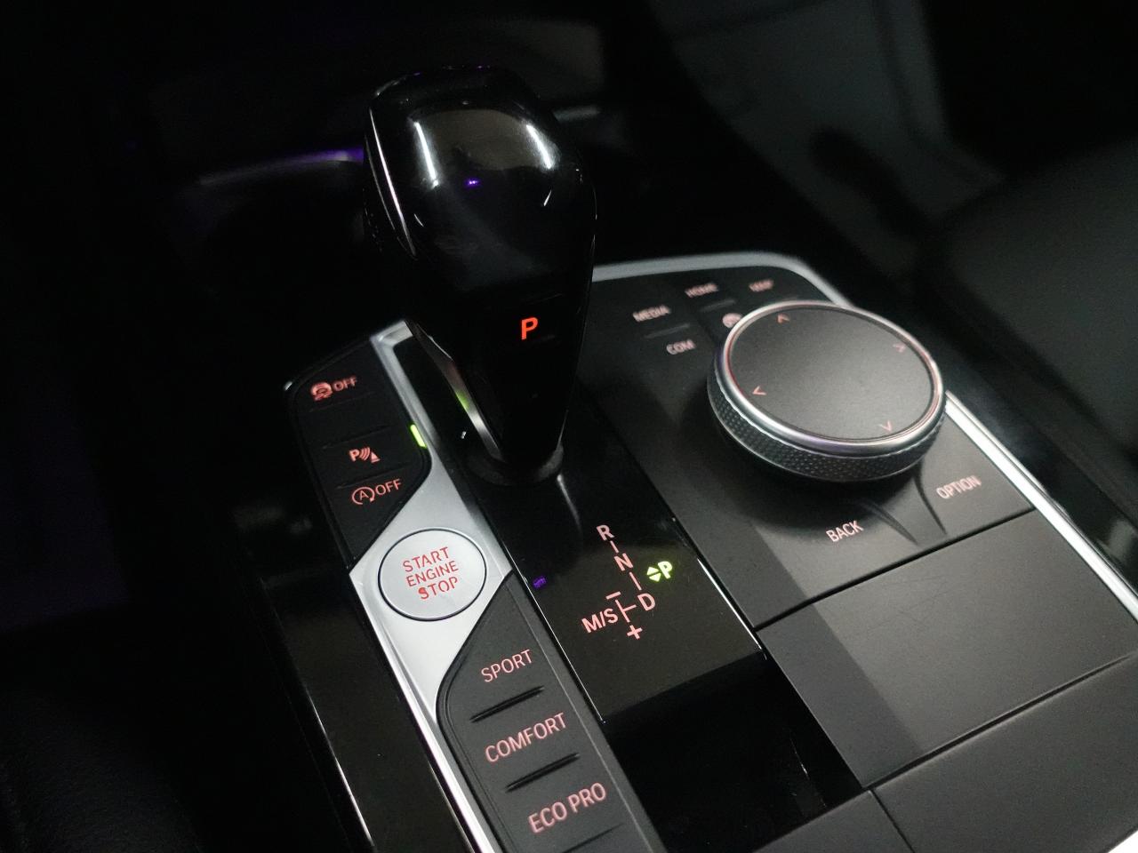 2020 BMW 2-Series 228i | xDrive | Nav | Leather | Panoroof | CarPlay