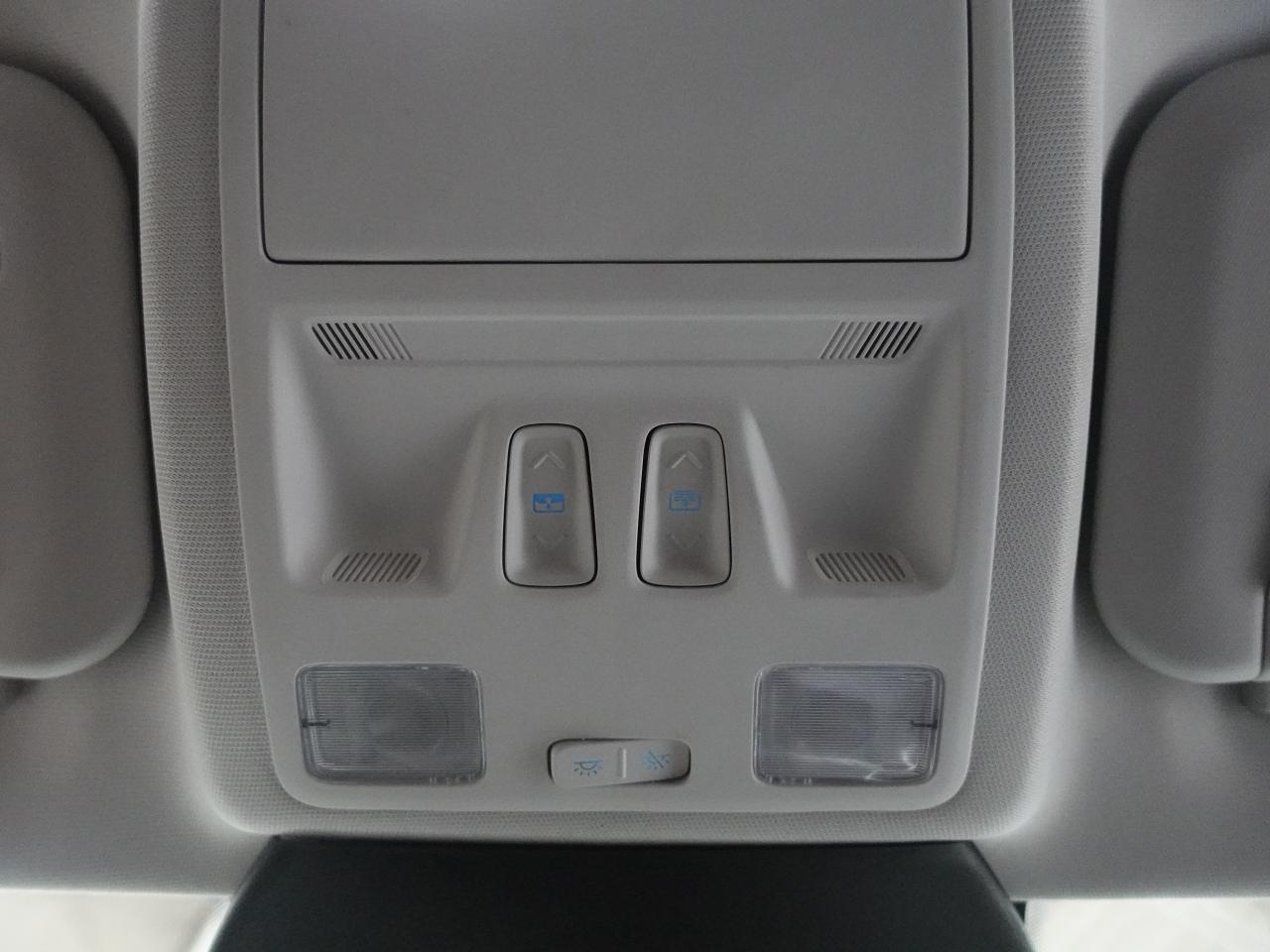 2020 Ford Escape SEL | AWD | Nav | Leather | Heated Seats | CarPlay