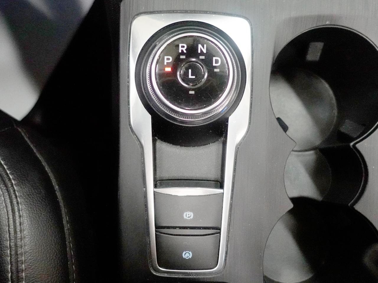 2020 Ford Escape SEL | AWD | Nav | Leather | Heated Seats | CarPlay