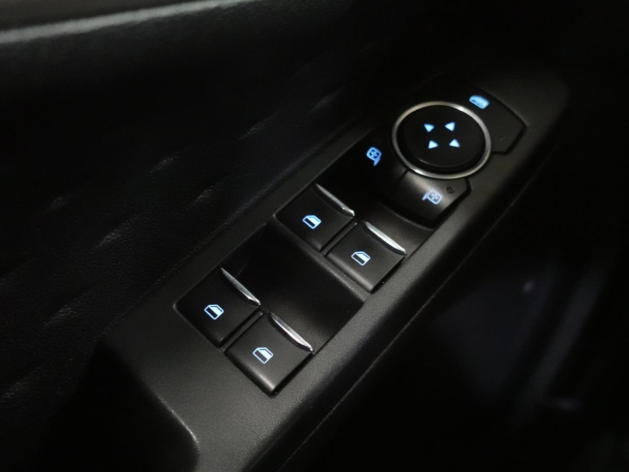 2020 Ford Escape SEL | AWD | Nav | Leather | Heated Seats | CarPlay