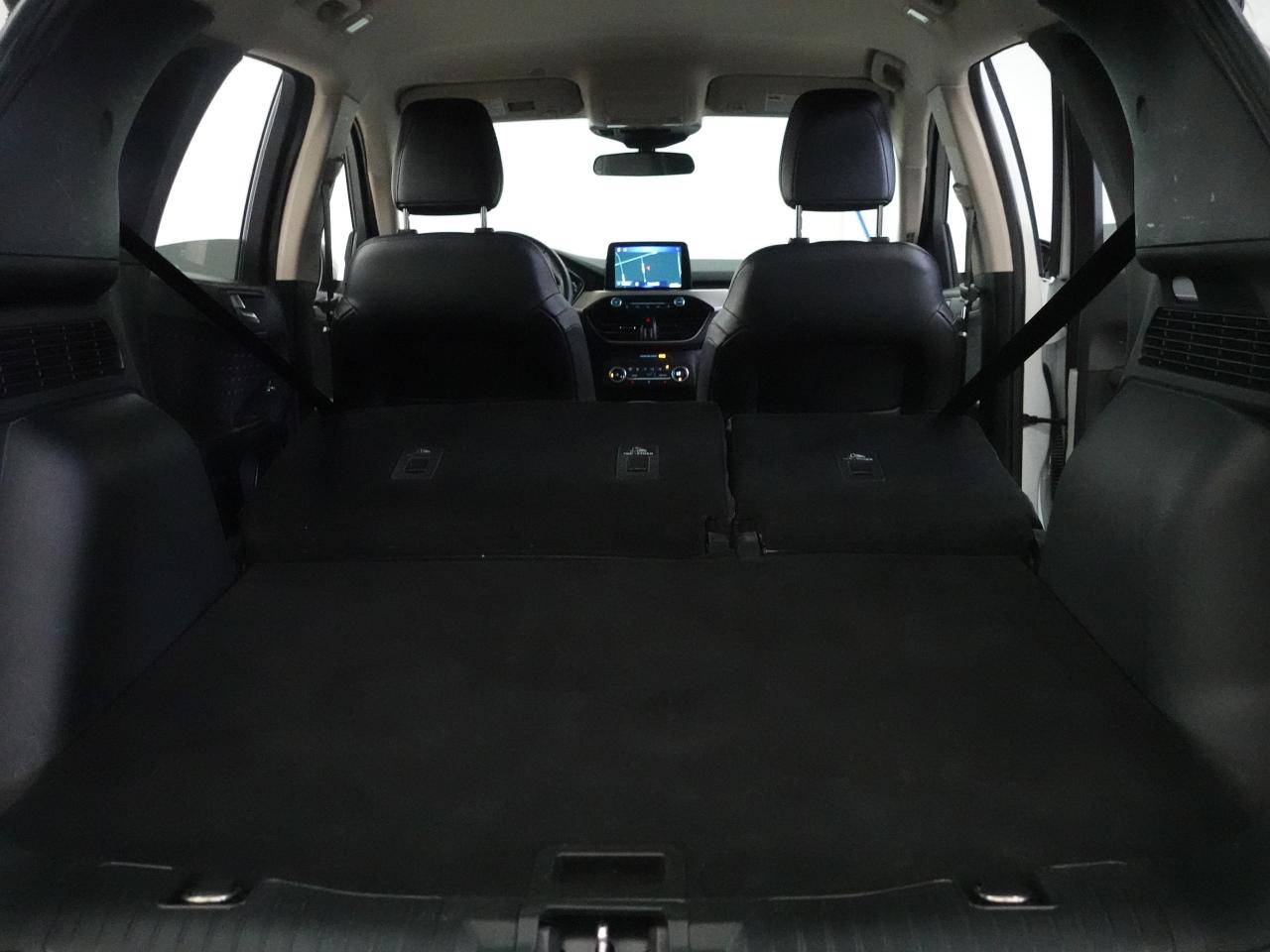 2020 Ford Escape SEL | AWD | Nav | Leather | Heated Seats | CarPlay